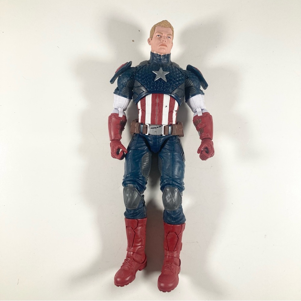 Hasbro Marvel Legends 12 inch Captain America Action Figure Toy